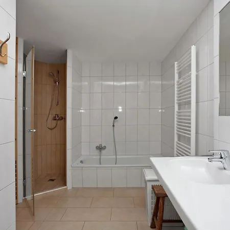 شاليه Deluxe Chalet With Pool In Koenigsleiten والد ام بينزاغو