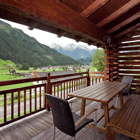 Deluxe Chalet With Pool In Koenigsleiten والد ام بينزاغو